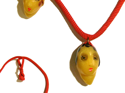 Lill's Jewelry Tokyo. by A Plastic Jewelry & Arty. | 1920's - 1930's - 1940's Vintage Style Bow Necklace.