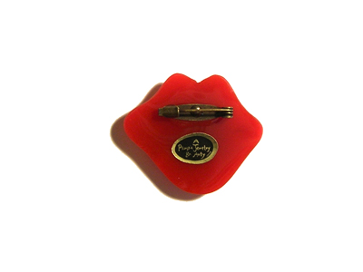 Lill's Jewelry Tokyo. by A Plastic Jewelry & Arty. | 1920's - 1930's - 1940's Vintage Style Bodyparts motif Jewelrys.