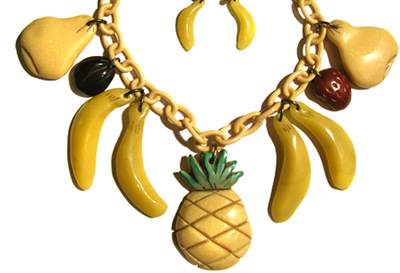 Lill's Jewelry Tokyo. by A Plastic Jewelry & Arty. | 1920's - 1930's - 1940's Vintage Style Fruit & Vegetable motif Jewelrys.