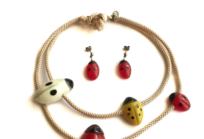 Lill's Jewelry Tokyo. by A Plastic Jewelry & Arty. | 1920's - 1930's - 1940's Vintage Style Umbrellas.