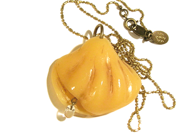 Lill's Jewelry Tokyo. by A Plastic Jewelry & Arty. | 1920's - 1930's - 1940's Vintage Style Hair Pin.